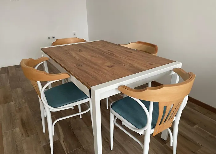 Azur Delux Daire Varna