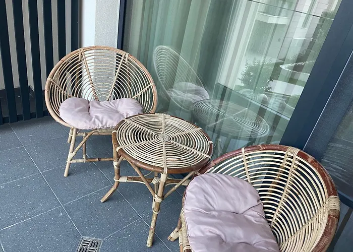 Azur Delux Daire Varna